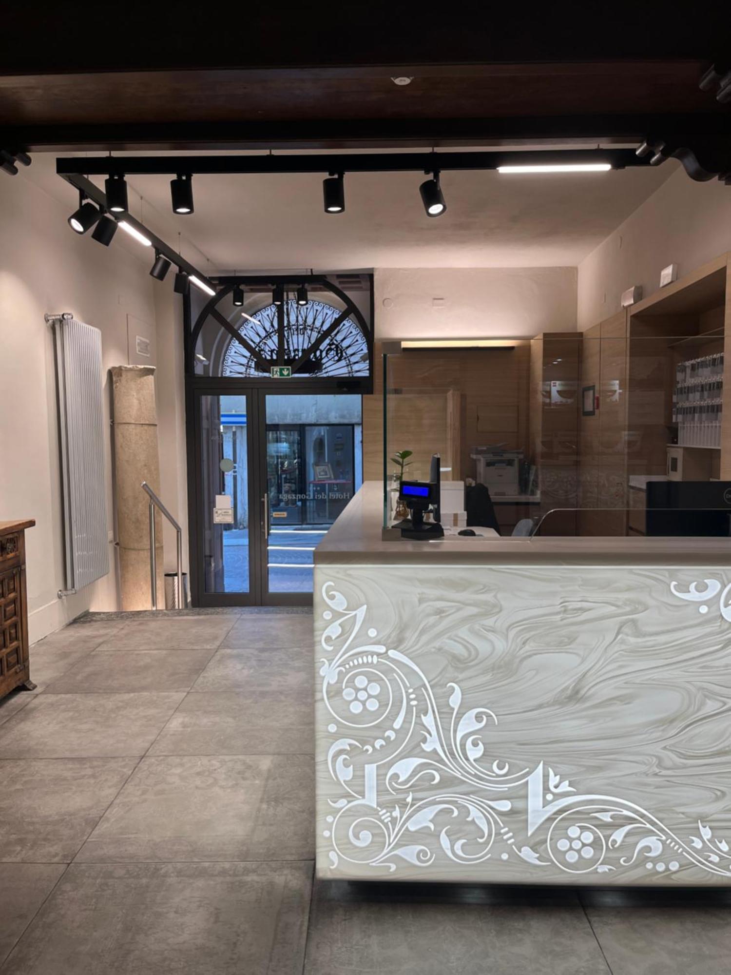 Residenza Accademia Hotel Mantova Ngoại thất bức ảnh